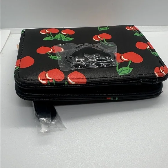 🍒 NWT Luv Betsey by Betsey Johnson Cherry Sweet Bifold Wallet - Black Heart HTF🍒 - Picture 13 of 16